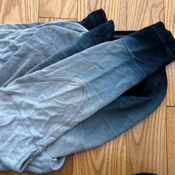 Ombré Long Sleeve Shirt - Picture 2 of 5